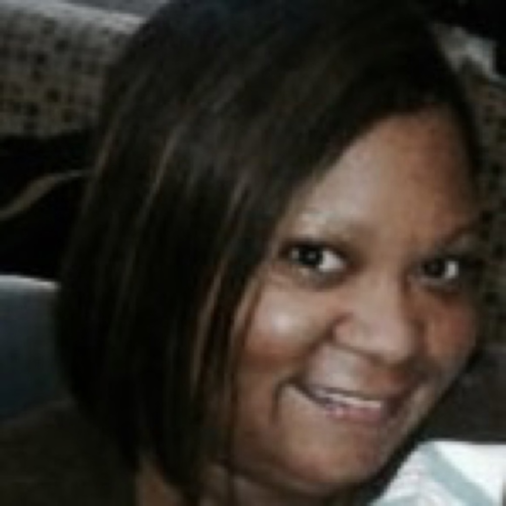 Meet your Posher, Marcia